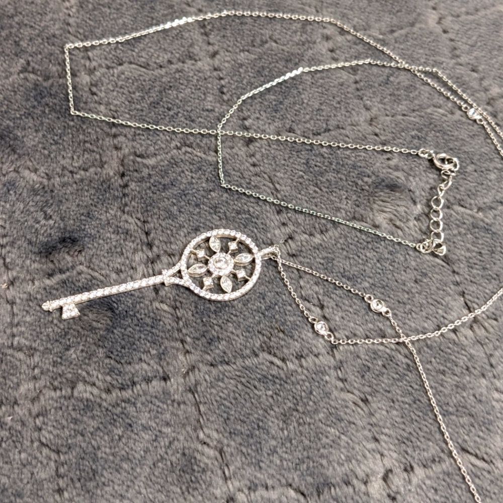 Beautiful Nordstrom's Brand Clear Crystal Key Pendant/Necklace Rhodium Plated